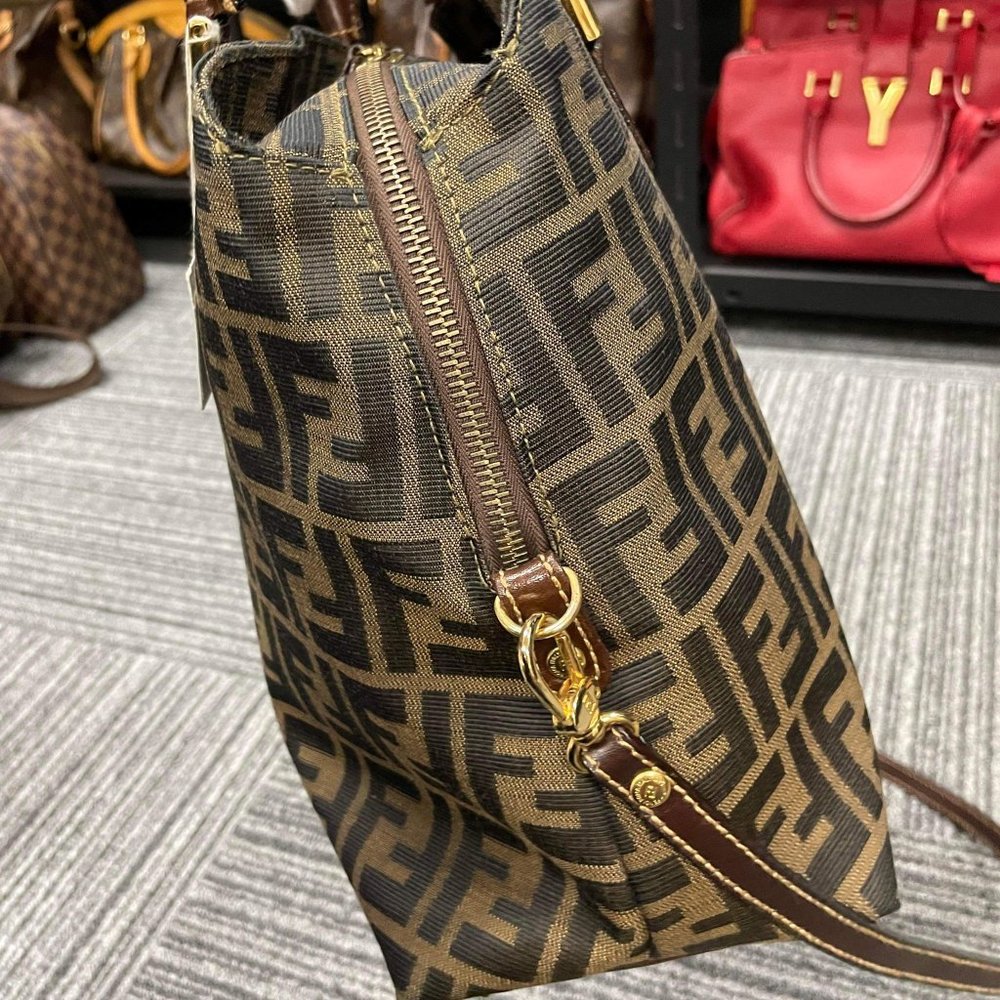 FENDI Zucca Canvas Hand Bag Brown - Picture 6 of 8